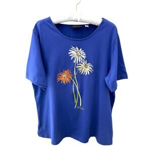 BOB MACKIE Wearable Art Daisy Floral Embroidered Blue Tee Shirt Top | Large